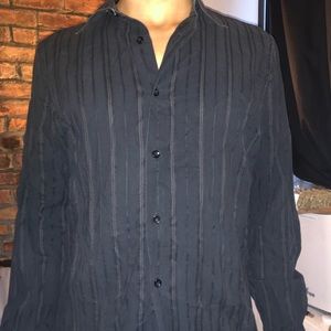 Kenneth Cole striped black button dow. Size M